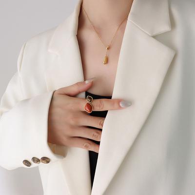 Κολιέ και μενταγιόν – Μενταγιόν και κρεμαστά