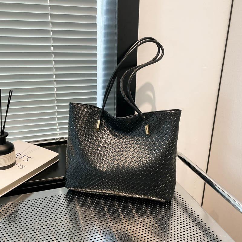 Large Capacity Solid Color Casual Bag New Retro Versatile Shoulder Underarm Bag Portable Tote Bag