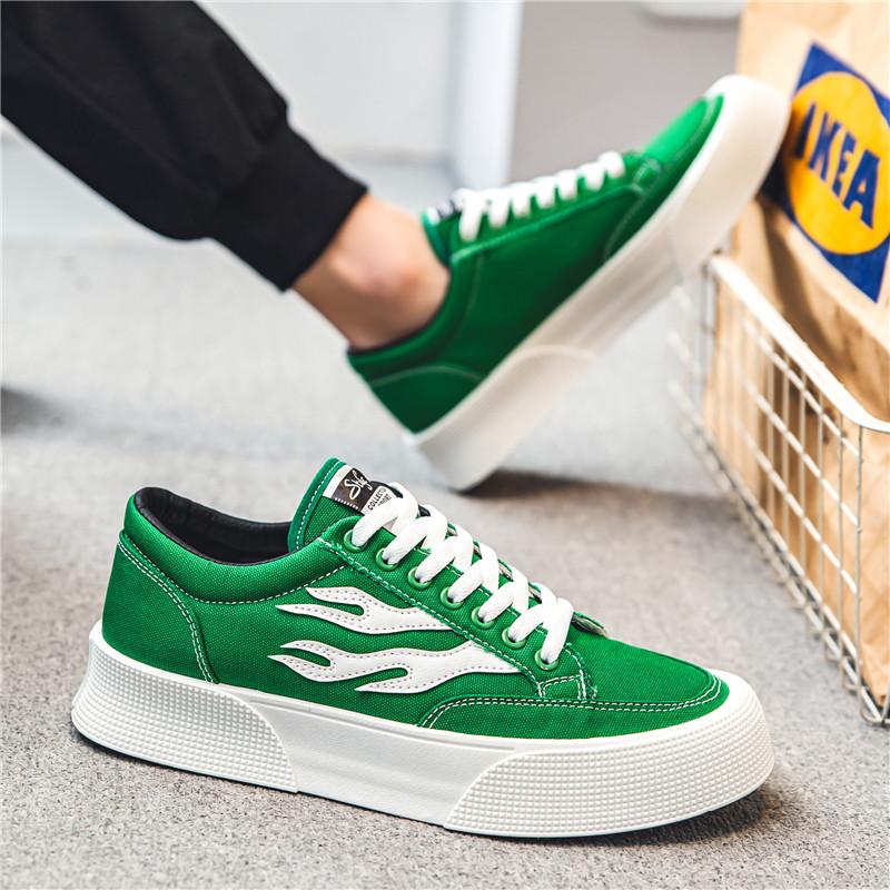Fashion Green Men Canvas Shoes Classic Breathable Canvas Sneakers Men Casual Shoes Street Hip Hop Platform Vulcanized Shoes Men