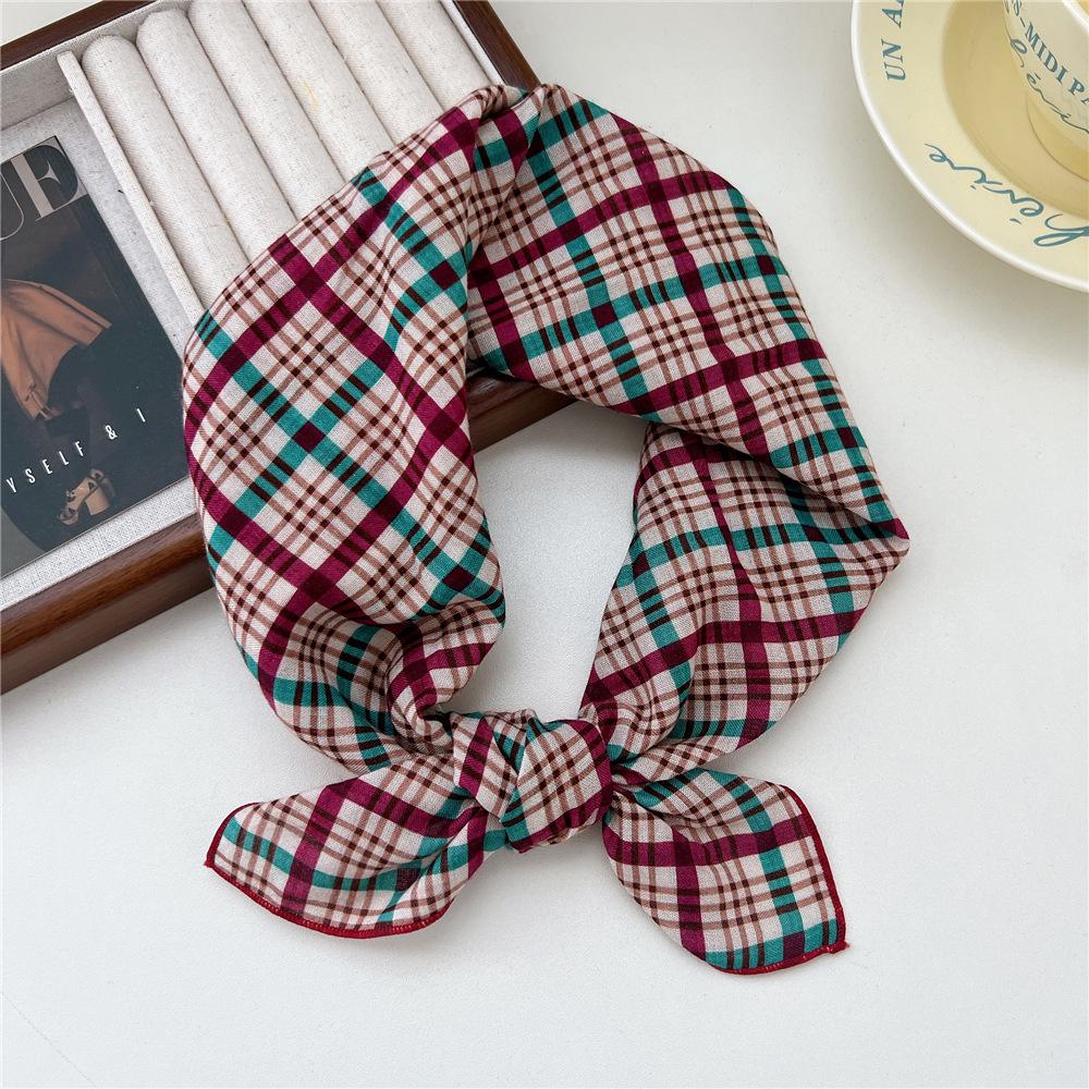 Versatile Women's Cotton Linen Silk Scarf – Spring/Autumn Neck Protector & Fashionable Head Scarf with Foreign Style