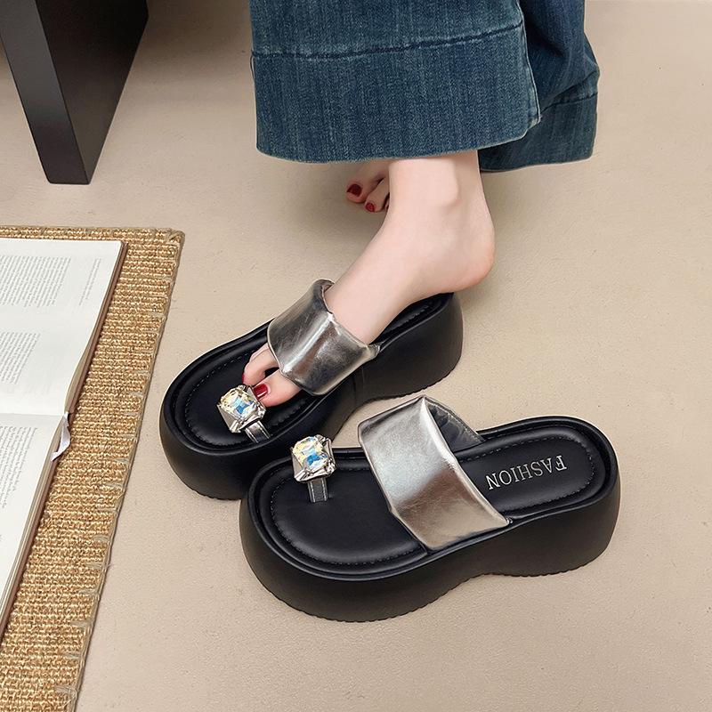 Thick-soled Heightening Set of Toe Cool Slippers for Women's Summer Wear 2025 New Models with Skirts, Beach High Heels, One-word Sandals