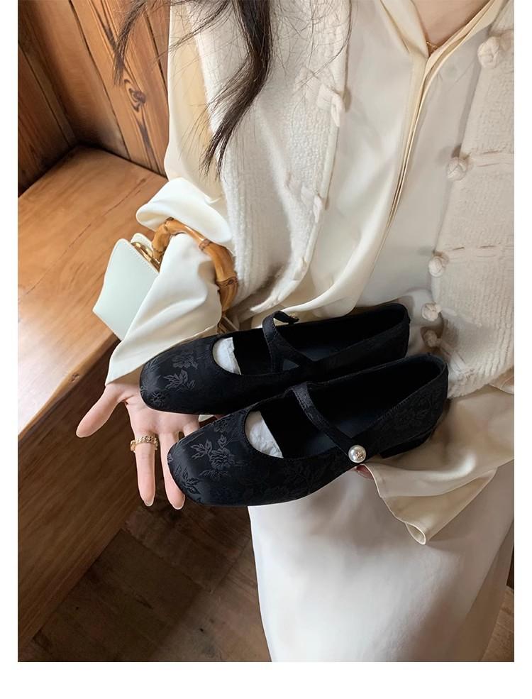 

Виноградная студия motherlee~ Новый китайский национальный стиль Французские ретро туфли-мюли с квадратным носком и полузакрытой пяткой на низком каблуке 40