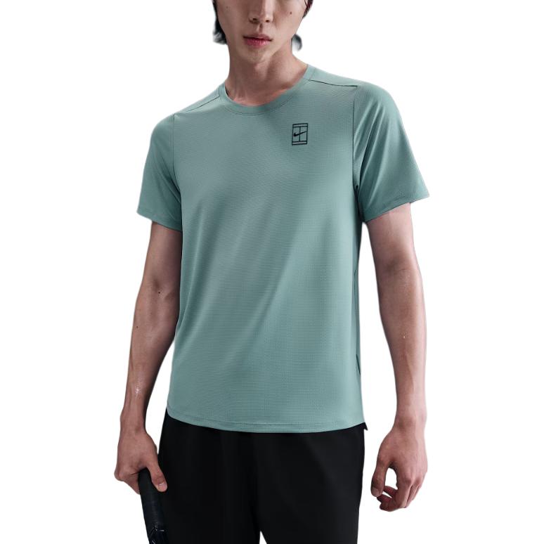 

Nike Solid Color Slim Fit Crew Neck T-Shirt Men Tops Light-Green FZ6911-017 XL
