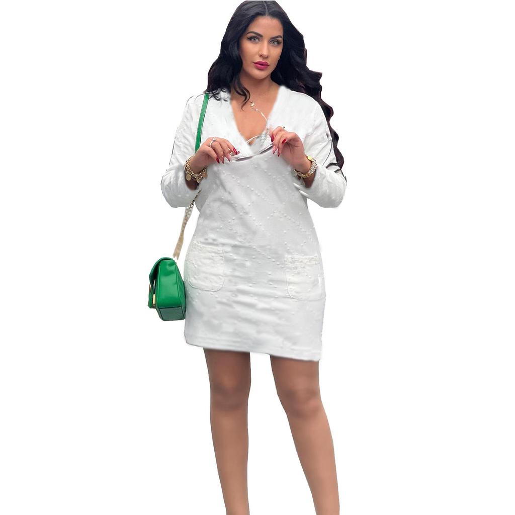 M4060 Women's European & American Winter Slim Fit Dress with Double Pockets - High Elastic Knit Jacquard Sweater