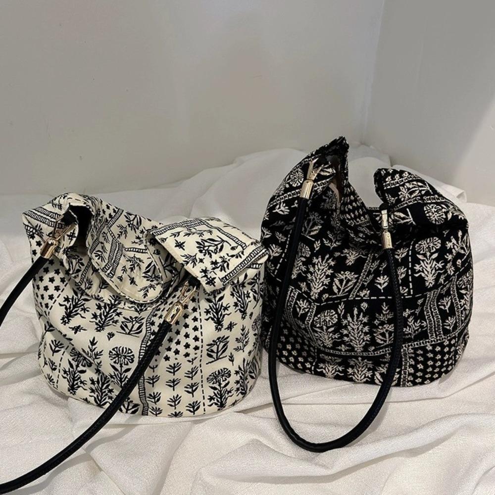 New Chinese bucket bag women's summer 2025 new trendy Korean version canvas bag niche fashion shoulder armpit bag women