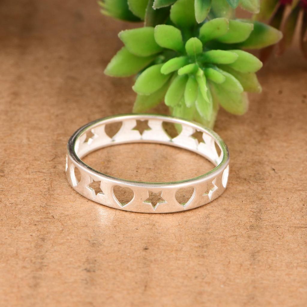 Heart Star Ring, Cutout Heart Star Band Ring, Minimalist Silver Band, Celestial Heart Ring, Dainty Everyday Ring, Gift for Her