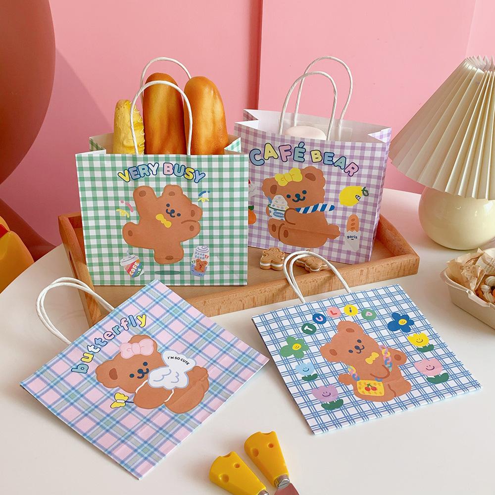 Gift Bag Cartoon Super Cute Bear Gift Wrapping Paper Bag Student Mini Carry-on Shopping Bag