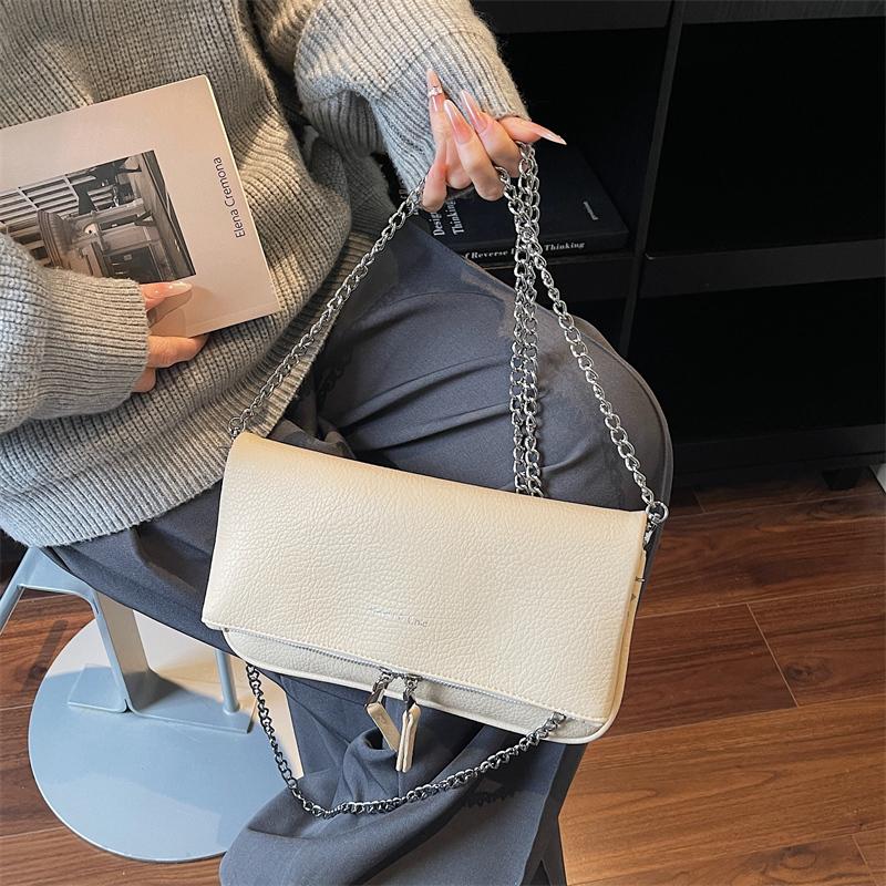 Underarm Chain Women'S Small Shoulder Bag Ladies Simple Solid Color Exquisite Women'S Versatile Casual Crossbody Bags Purse