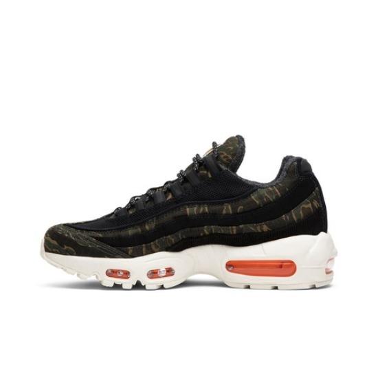 

Кросівки Nike Carhartt WIP x Air Max 95 Camo AV3866-001 EU 41 помаранчевий/чорний
