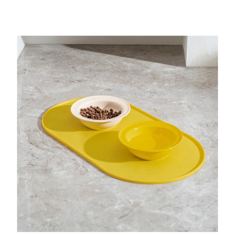 Silicone Pet Feeding Mat Waterproof Non Slip Oval For Dogs Cats