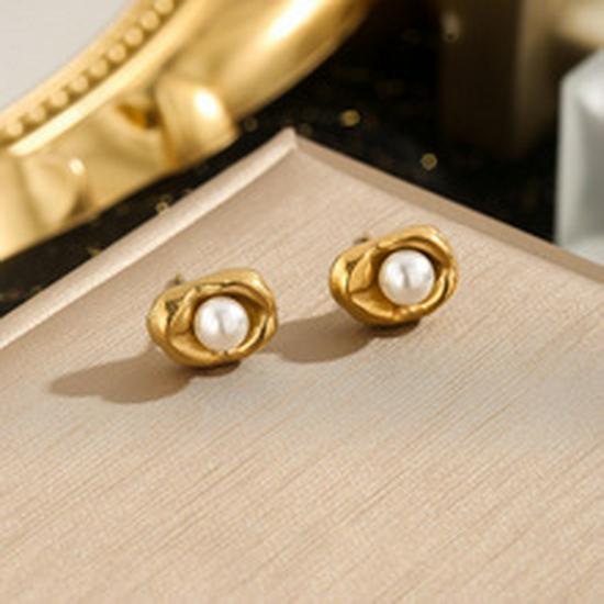 Elegant Titanium Steel Pearl Clavicle Necklace for Women