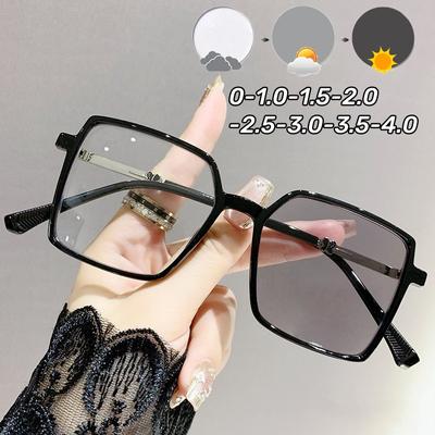 Prabangūs fotochrominiai akiniai su drugelio dizainu, madingi moteriški gatavi akiniai nuo trumparegystės, unisex vyriški, keičiantys spalvą akiniai nuo artimo matymo