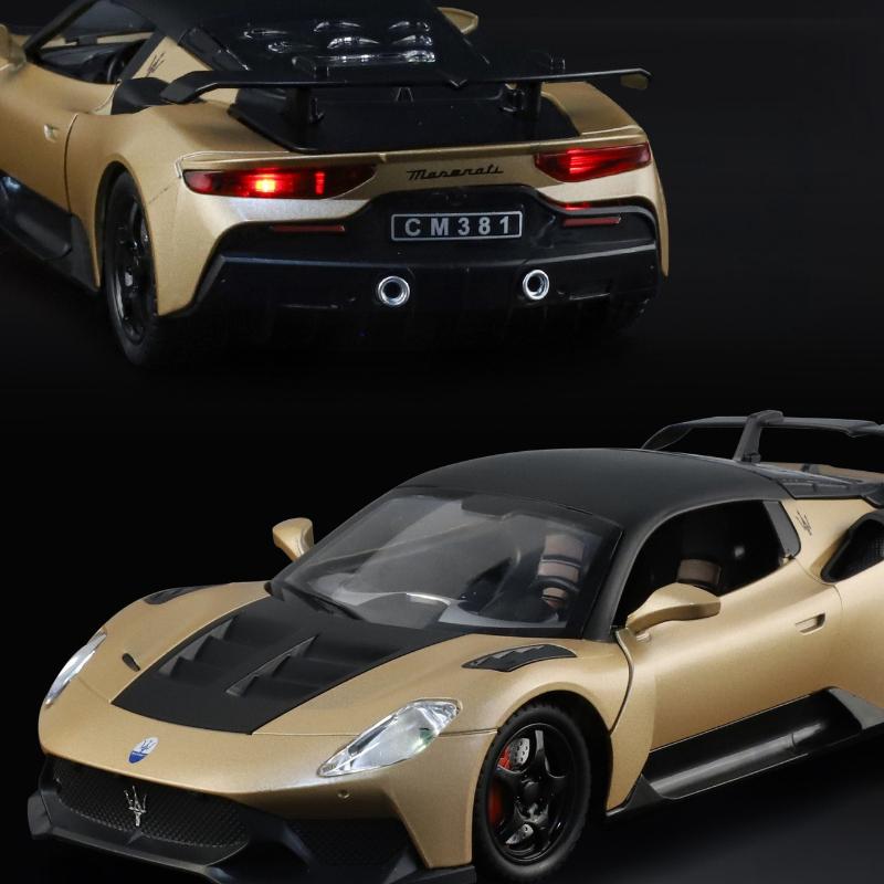 1:24 MC20 GT2 Supercar Alloy Cast Toy Car Model Sound and Light Advanced Collection Ornament Car Models Gift