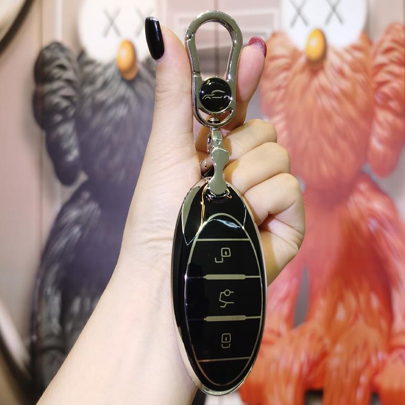 Universal FAW Bestune T77/T99/B70/T55/T33 Car Key Cover with Creative Buckle for Men and Women