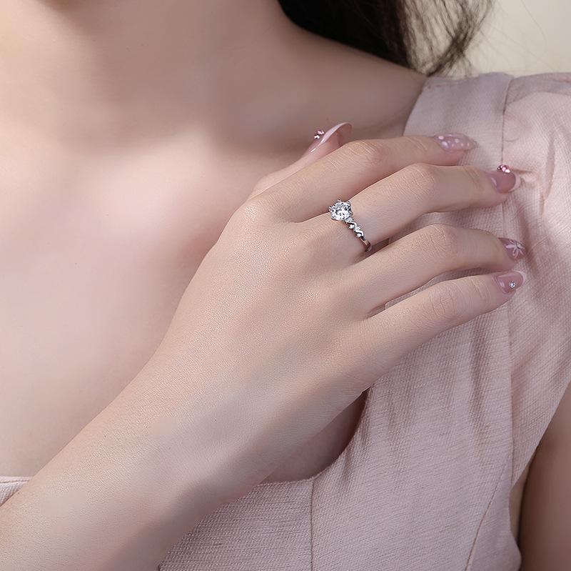 Best-Selling Zirconia Imitation Moissanite Six-Prong 1 Carat Adjustable Wedding Ring for Women
