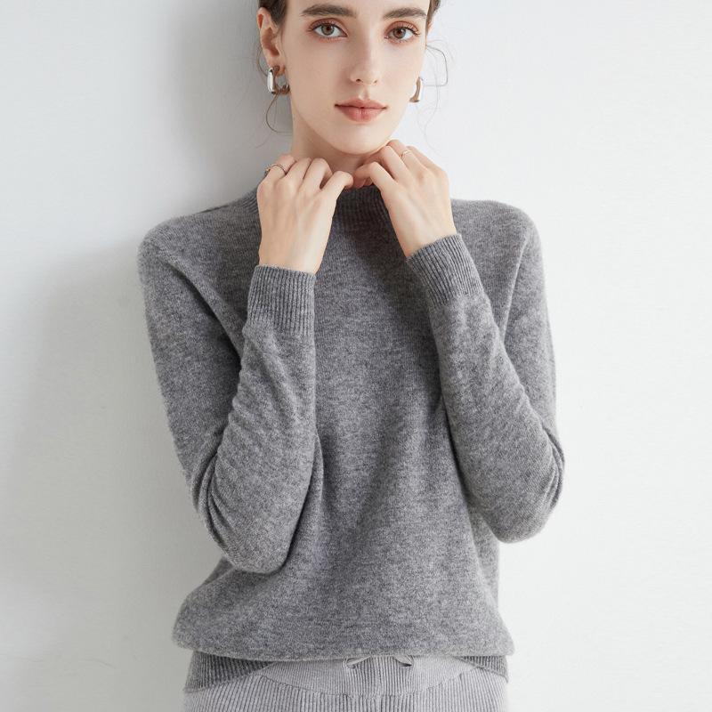 Women's Slim-Fit Autumn Sweater, Fashionable Half-High Neck, Versatile Pure Wool for Layering or Outerwear, Skin-Friendly.