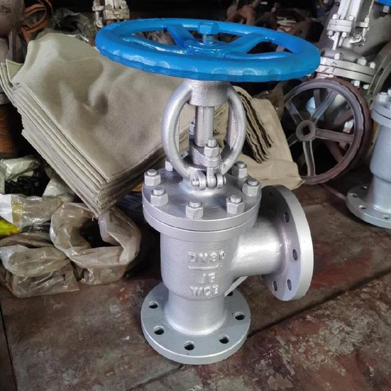 Industrial DN100 Low-Temperature Liquid Ammonia Angle Globe Valve J44B