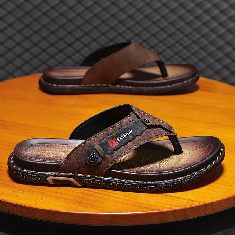 Flip-flops Men's 2025 Summer New Fashion Trend Men's Daily Wear Non-slip Leather Surface Convenient and Comfortable Slippers