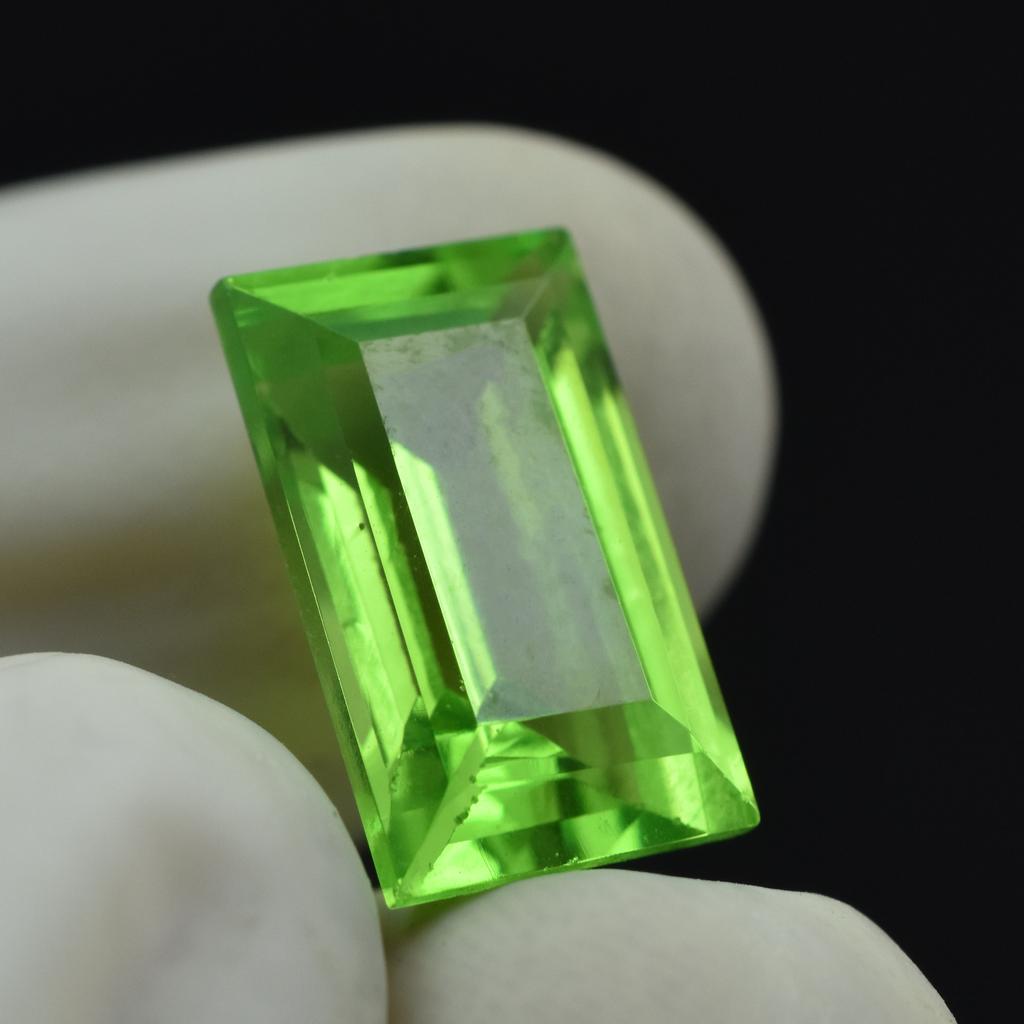 AAA+   8.85 Ct Natural Peridot Green Amazing Baguette Cut Loose Gemstone