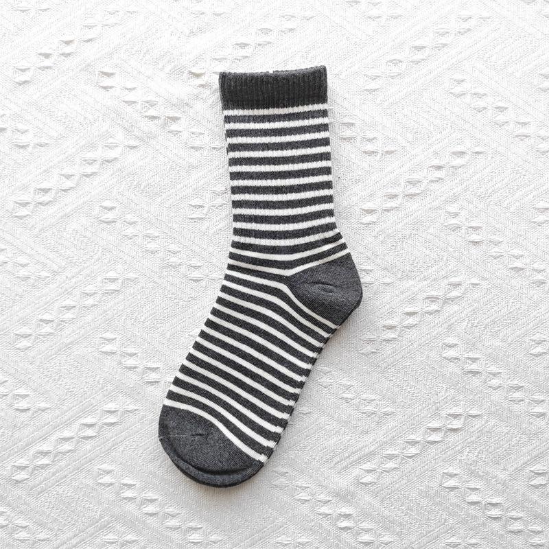 

Женские универсальные полосатые гольфы до середины икры - японский хлопок, текстурированные, повседневные, выше колена, осень/зима Deluxe Edition