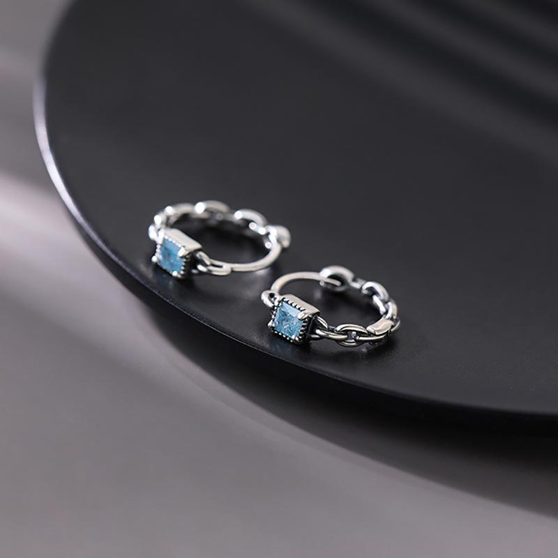 Mint Geometric Sugar Cube Earrings: Light Luxury Summer 2023 Trend for Women