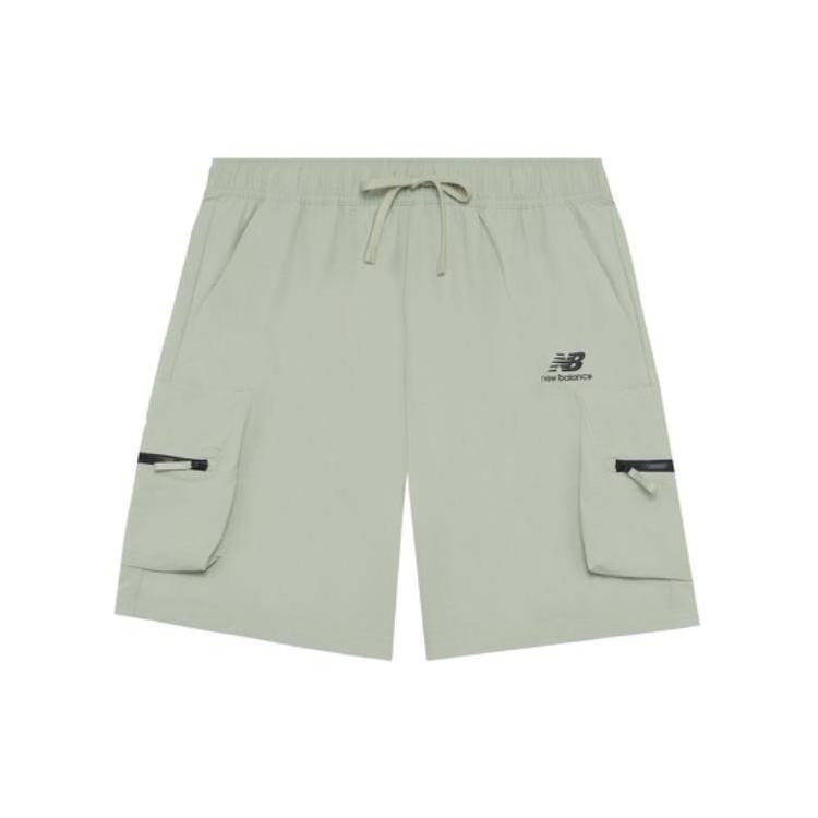 New Balance Lifestyle Cargo Shorts Asia Sizing  Light Green  Men s AMS22357-DRA M