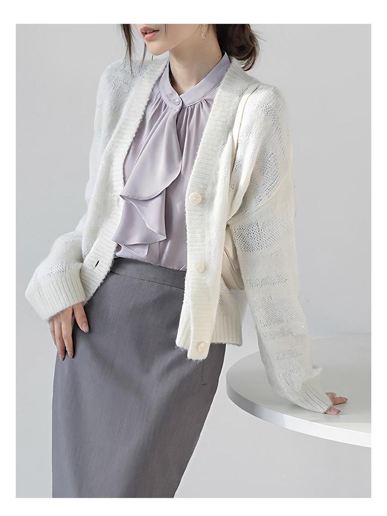 Elegant French Ribbon Blouse - Women's New Autumn Design, Chic Long-Sleeved Top for Gentle Temperament and Commuting Style.