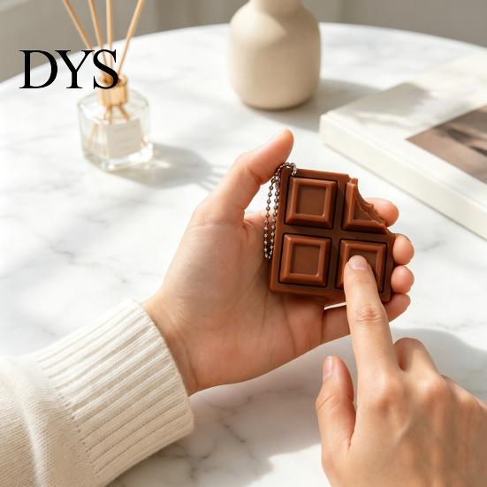 Chocolate Shape Stress Reliever 3D Printed Candy Bar Clicker Fidget Toy, Keyboard Desktop Decoration Keychain, Office Desk Relief Toy for Kids, Adults
