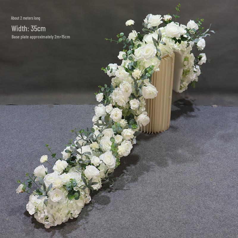 Цветочная композиция «Водопад» для витрин торговых центров и ресторанов, для дней рождений, банкетов и в качестве центральных композиций для столов