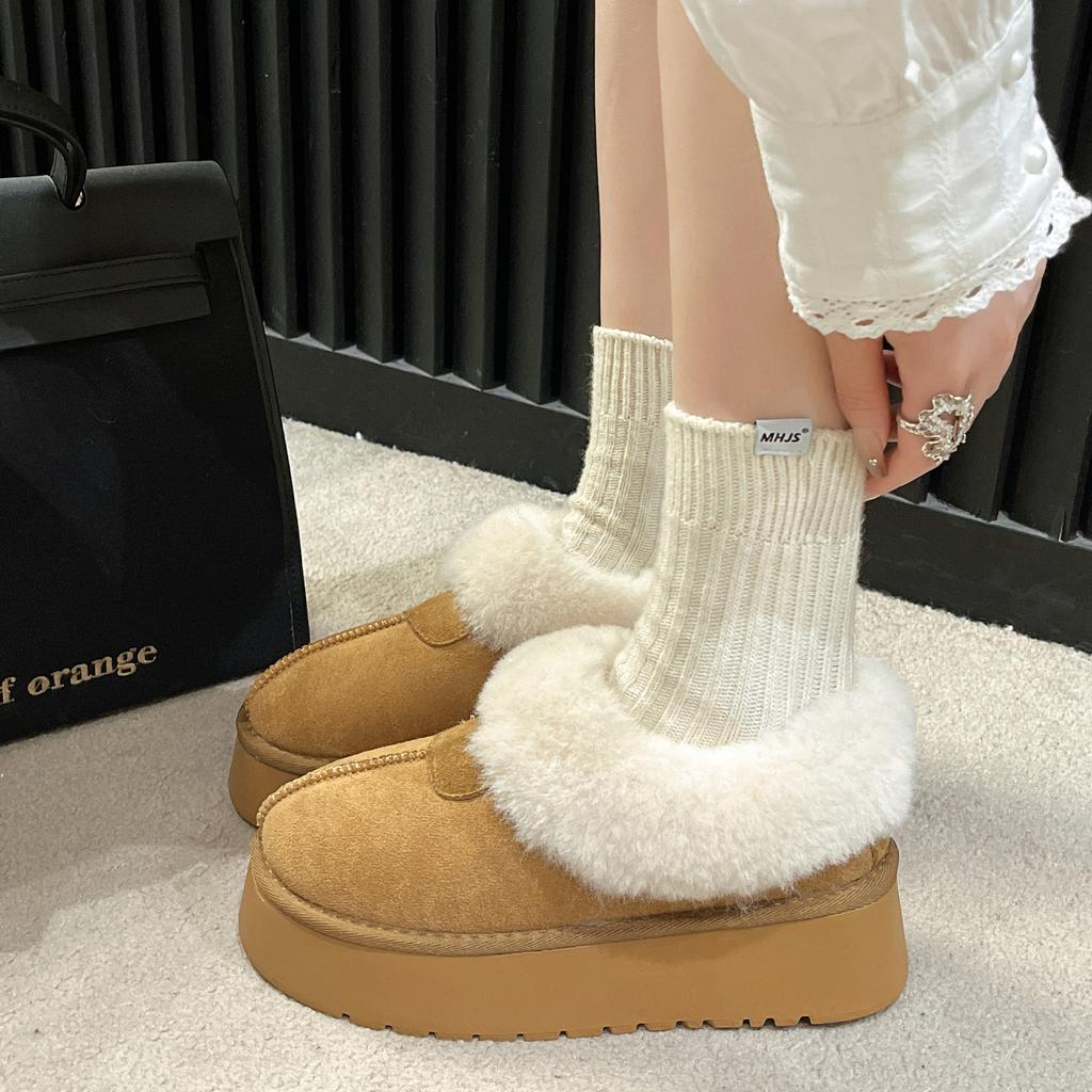 Thick-soled outer wear fur integrated snow boots women's winter velvet cotton shoes 2025 new one-pedal fluffy bread shoes