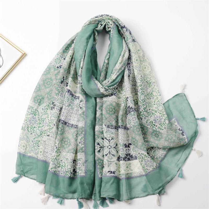 

Autumn Fashion Bohemina Aztec Floral Tassel Viscose Shawl Scarf Lady High Quality Wrap Pashmina Stole Bufandas Muslim Hijab