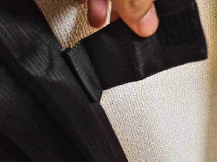 În Truck Nile Blackout Draperii plisate pentru pui de somn Negru 240cm x Lungime 90cm x 2 Panouri 1 Formă ușoară Memorie de formă (Fabricat în Japonia, Perdele) [Perdele Rotunde] Culoare