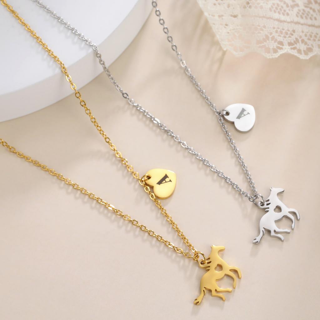 Stainless Steel A-Z Letter Necklace Animal Horse Initials Heart-shaped Pendant Necklace Party Jewelry