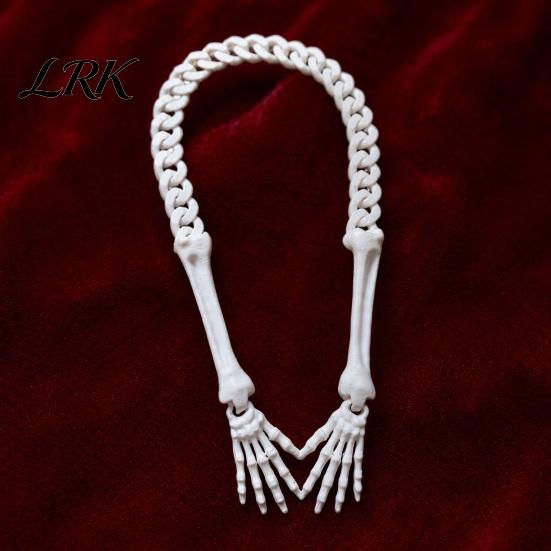 Halloween Necklace Gothic Skeleton Hand Necklace, Punk Cosplay Skull Claw Palm Choker, Costume Jewelry for Men Women