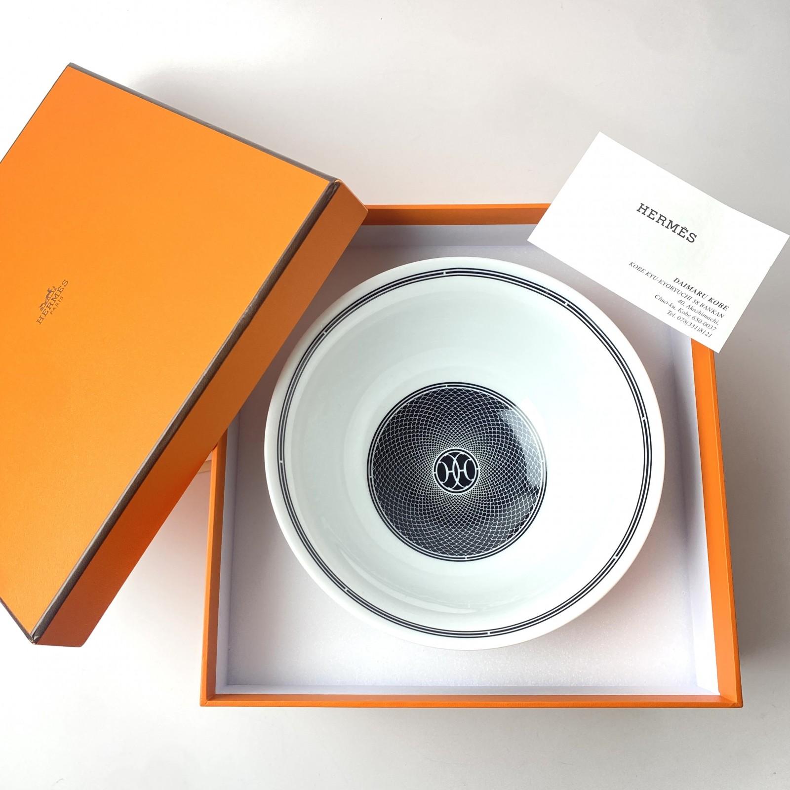 

HERMESTableware Women