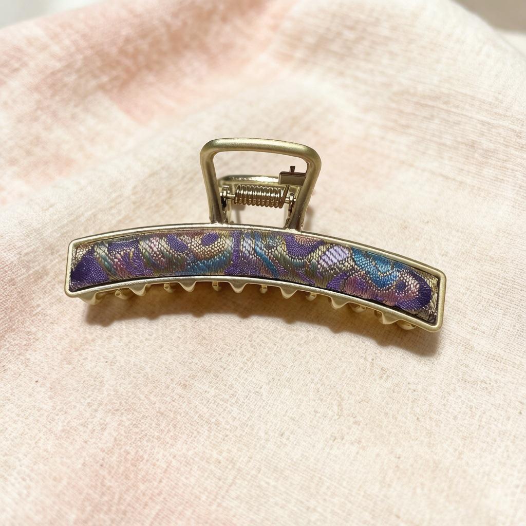 Elegant Handmade Hair Accessories - Retro Chinese-Style Cheongsam Hair Clip