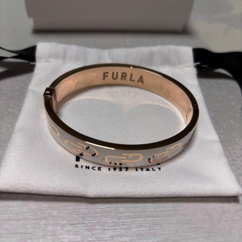 Used FURLA arch bangle
