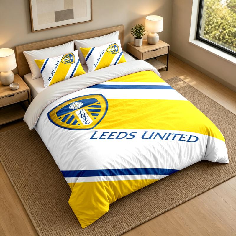 3-Piece Bed Sheet Set with Leeds United FC Design, 1 Flat Sheet and 2 Pillowcases for Bedroom
