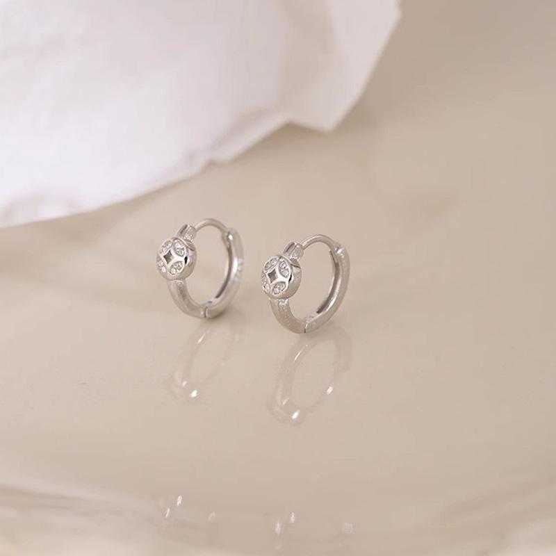 2026 Exquisite Women's Light Luxury Diamond-Inlaid Copper Coin Earrings - Trendy High-End Style