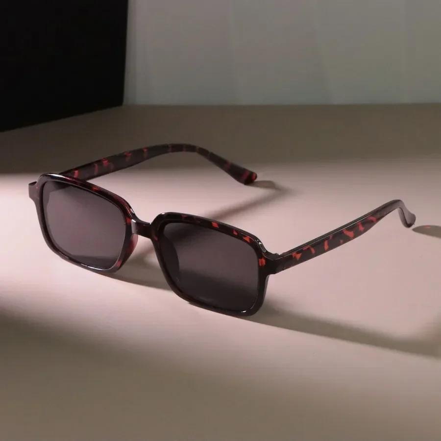 Square Sunglasses Women Men Classic Vintage Fashion Personality Glasses Stylish Casual Minimalist