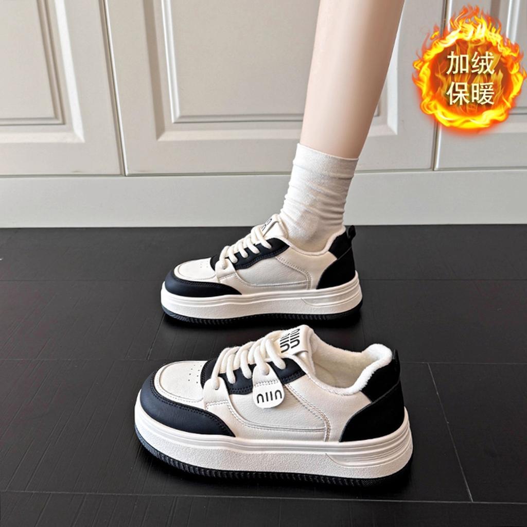 Leather velvet thick-soled white shoes women's shoes winter new two cotton shoes versatile soft-soled casual sports shoes