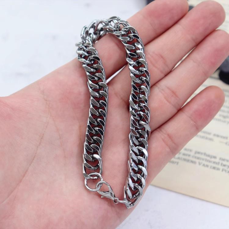 ins retro cold wind titanium steel bracelet men and women trendy and domineering metal bracelet simple hip-hop accessories