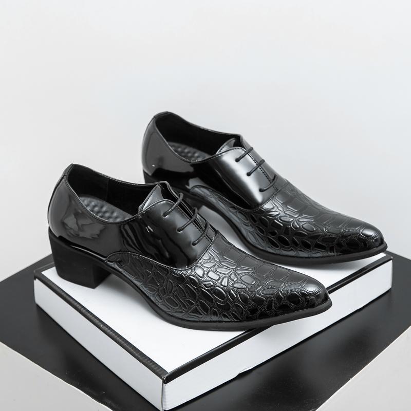 Luxury Designer New Men Pointed Gold Blue Wedding Glossy Leather Shoes Male Oxfords Casual Formal Dress Footwear Zapatos Hombre