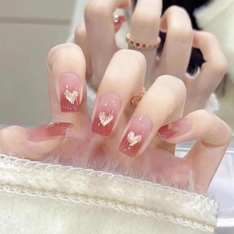 

Blush Heart Medium-Long Wearable Nail Art with Jelly Glue