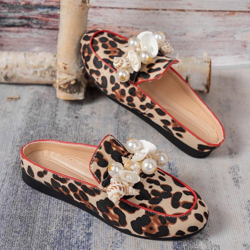 Fashion Pearl Women Flats Shoes Fashion Loafers Leopard New Summer Sandals Designer 2025 Casual Sport Woman Sneakers Walking Zapatos