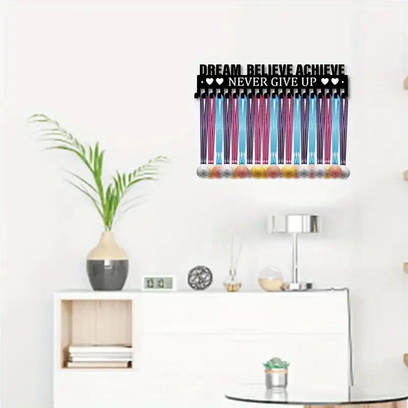 Metal Medal Rack 'Dream Believe Achieve Never Give Up' Iron Medal Holder Wall-Mounted Universal Medal Hanger Home Decor