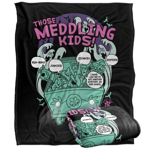 Scooby Doo Meddling Kids Group Shot Blanket