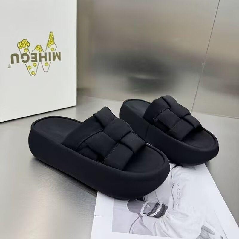 Sandals Premium Bread Summer New Pineapple Gold Fork Versatile Platform Beach Shoes