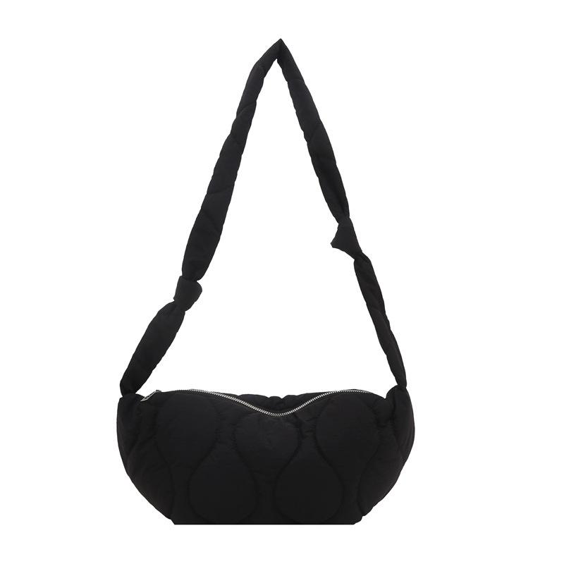 2025 Retro Shoulder Bag Winter Women's Messenger Bag Versatile Fashion Large Capacity Casual Nylon Dumpling Bag