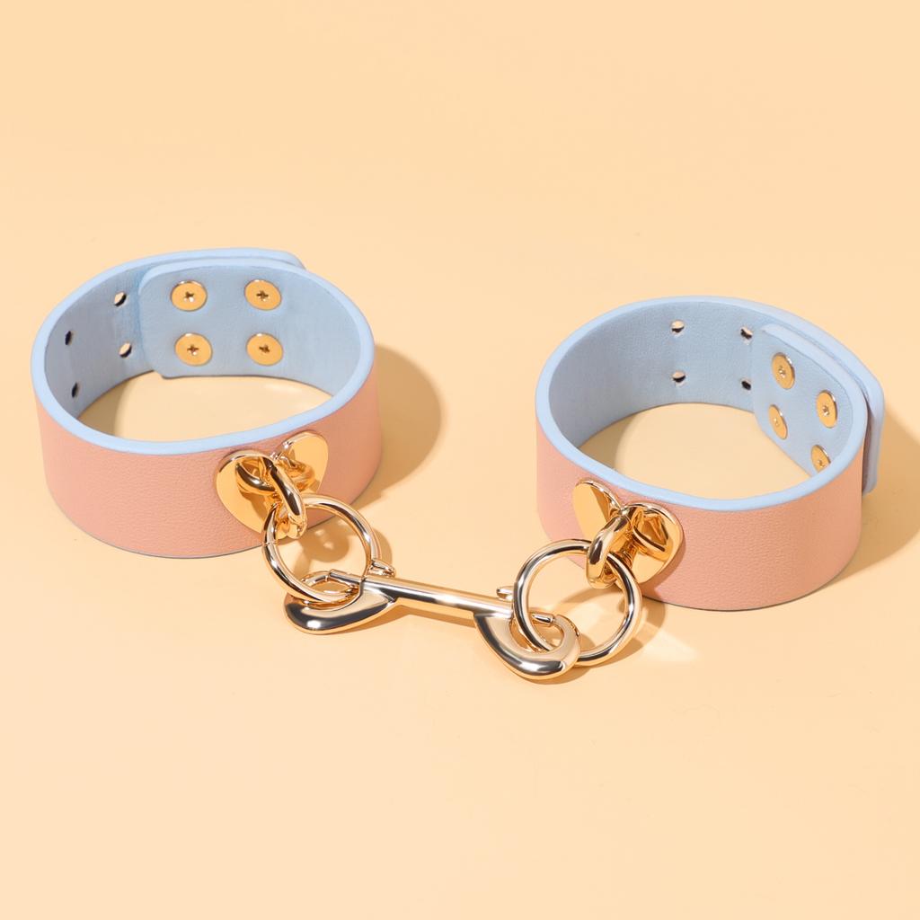 Hot Sexy Genuine Leather Bondage Kits Restraint Set Handcuffs Collar Gag Rabbit Vibrators Adult Sex Toys For Women Couples